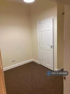 3 bedroom terraced house to rent - View 4