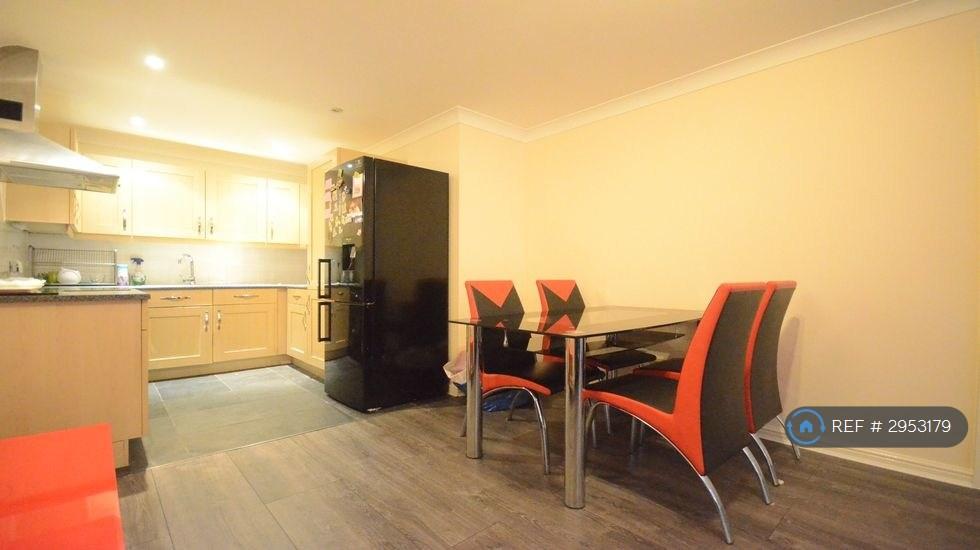 Icon House, Reading, RG1 - View 4