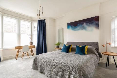 2 bedroom flat for sale, 181 Redland Road, Bristol BS6