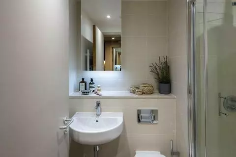 Studio to rent - View 4