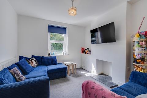 3 bedroom terraced house for sale, Cardiff Road, Dinas Powys, Vale of Glamorgan. CF64 4JW