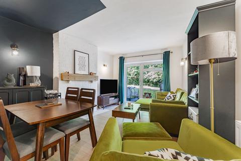 2 bedroom apartment for sale, Laleham Road, Staines-upon-Thames, TW18