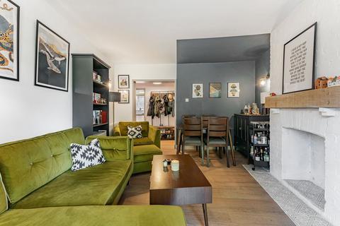 2 bedroom apartment for sale, Laleham Road, Staines-upon-Thames, TW18