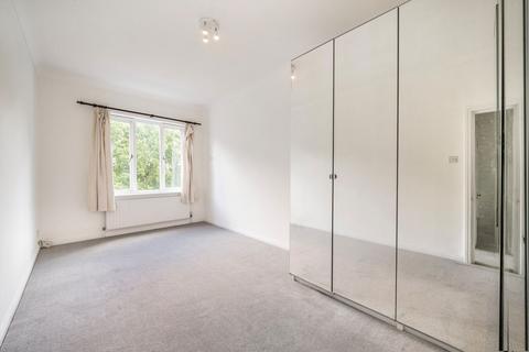 2 bedroom flat to rent, Old Ford Road, London E3