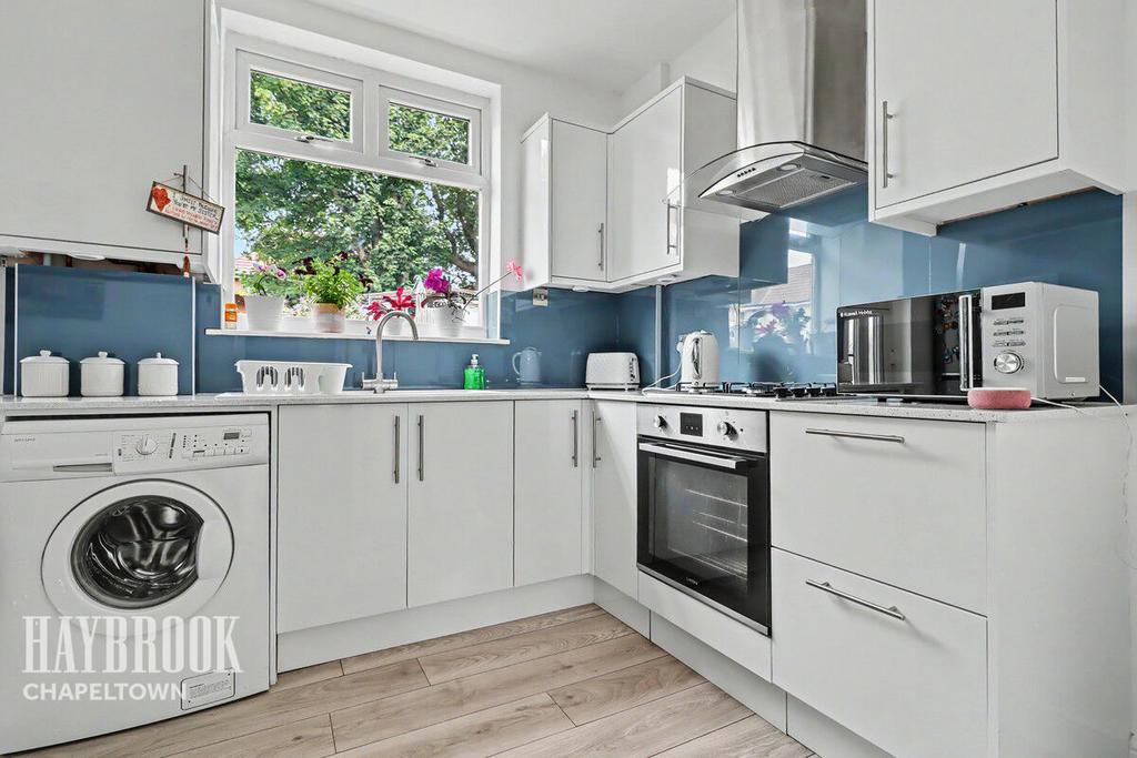 House in Sheffield, Sheffield Lane Top, Firth Park - View 5