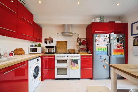 4 bedroom terraced house for sale, Ferry Road, Southsea, Hampshire, PO4