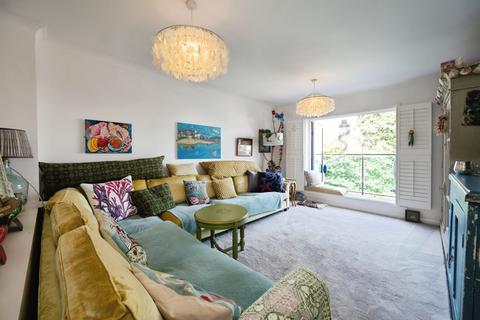 4 bedroom terraced house for sale, Ferry Road, Southsea, Hampshire, PO4