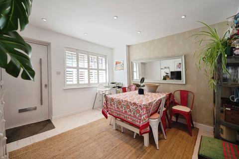 4 bedroom terraced house for sale, Ferry Road, Southsea, Hampshire, PO4