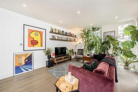 2 bedroom flat for sale, Wenlock Road, London N1