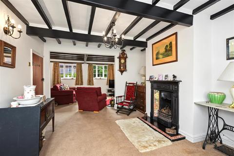 4 bedroom semi-detached house for sale, Main Street, Calverton, Nottingham