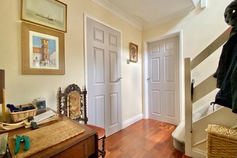 3 bedroom chalet for sale, Southampton Road, Ringwood, BH24 1HU