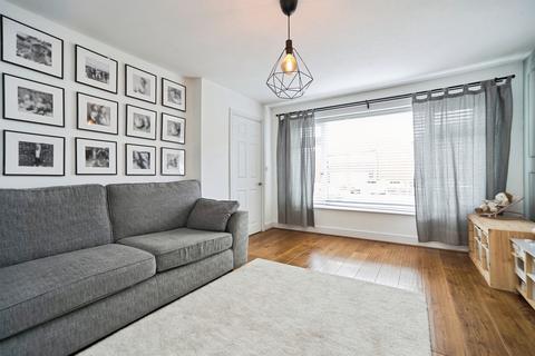 3 bedroom semi-detached house for sale, Swinnow Gardens, Leeds