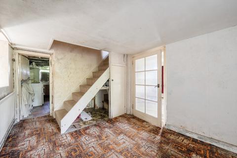 3 bedroom detached house for sale, Oakley Park, Llanidloes, Powys, SY18