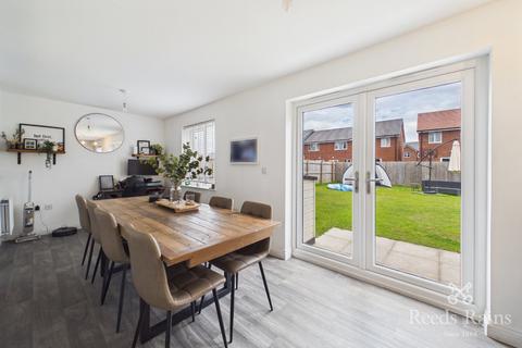 5 bedroom detached house for sale, Chancel Drive, Preston PR4