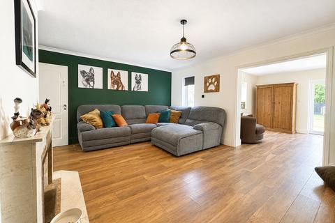 4 bedroom detached house for sale, Liddington Street, Swindon SN2