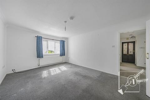 1 bedroom bungalow for sale, St James Oaks, Trafalgar Road, Gravesend
