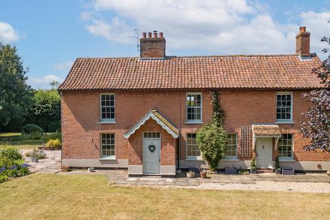 5 bedroom farm house for sale, Wood Farm, Mile Road, Reymerston, Norwich, Norfolk NR9 4QZ