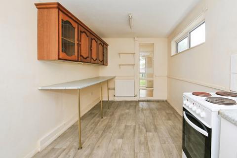 3 bedroom end of terrace house for sale, Holdfield, Peterborough, Cambridgeshire, PE3