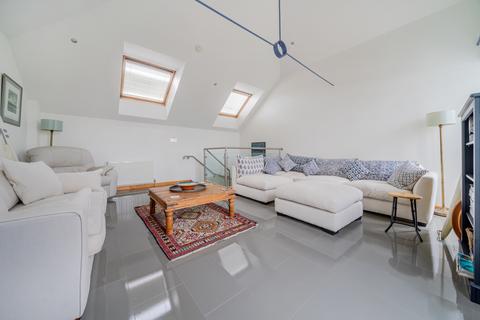 2 bedroom flat for sale, Cumberland Road, Bristol, BS1
