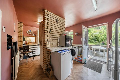 4 bedroom semi-detached house for sale, Glan-y-Nant, Llanidloes, Powys, SY18