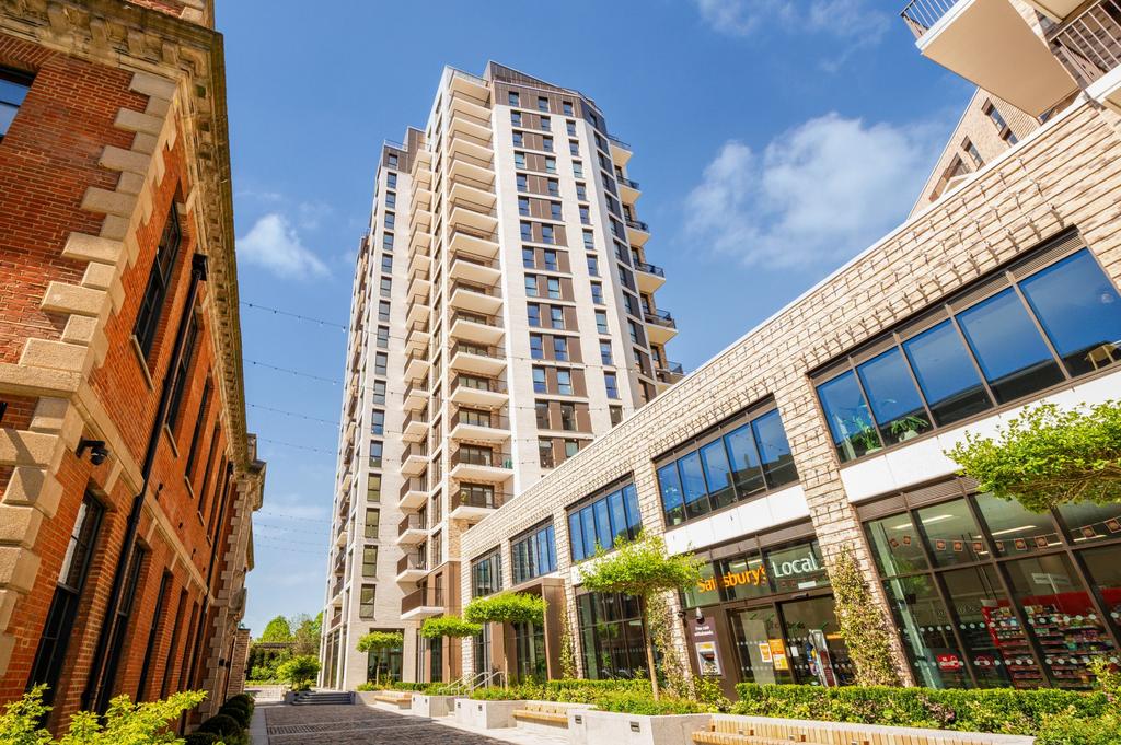 Apartment in London, London Borough of Tower Hamlets - View 5