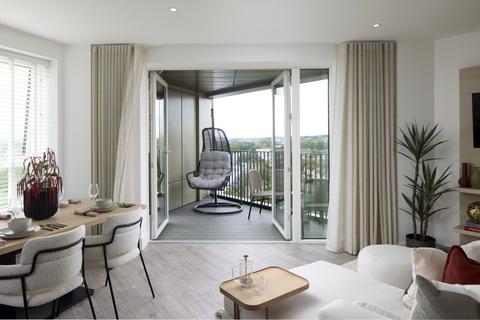 2 bedroom flat for sale, Silver Road, London, SE13