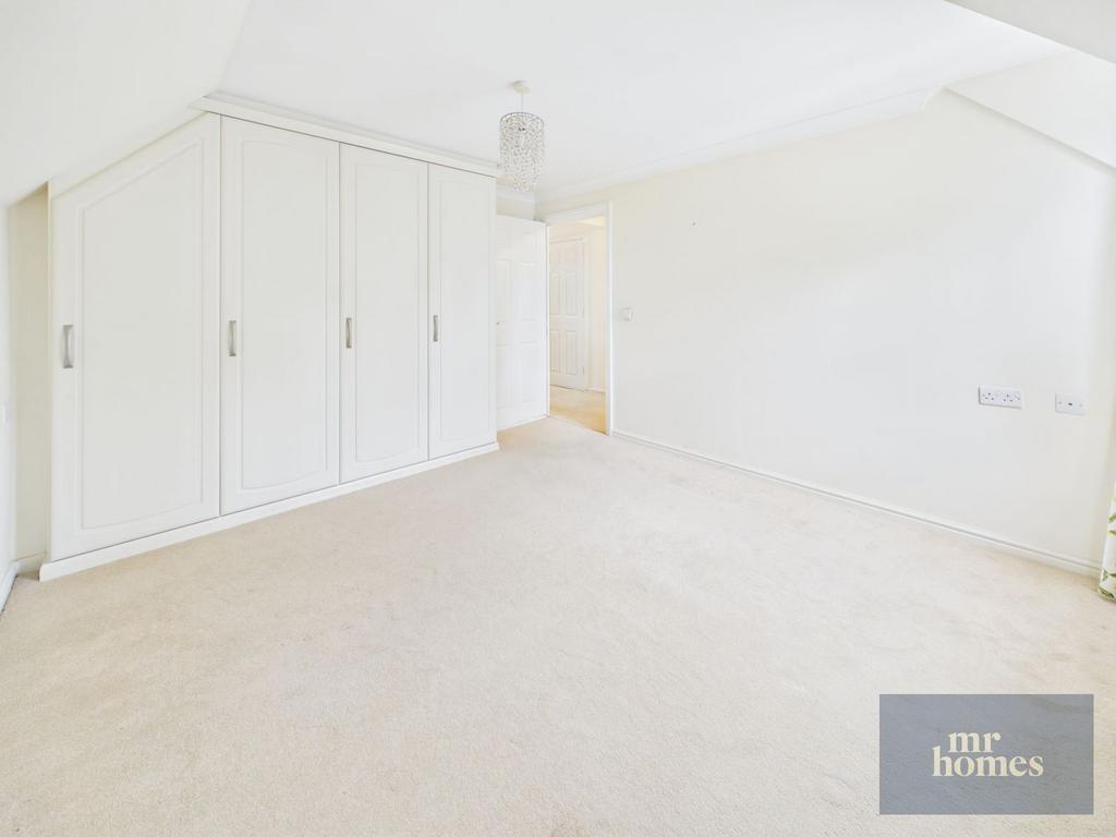 Apartment in Cardiff, Llandaff - View 4