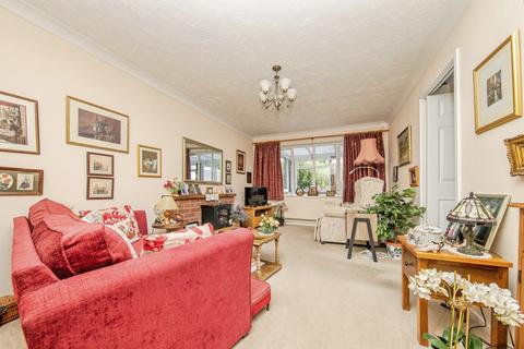 2 bedroom detached bungalow for sale, Yew Tree Rise, Pinewood, Ipswich
