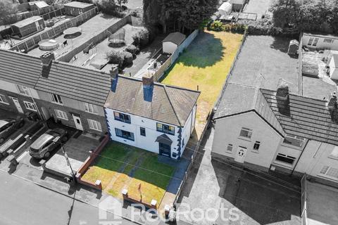 3 bedroom semi-detached house for sale, Elm Road, Skellow, Doncaster, South Yorkshire, DN6