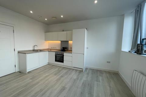 2 bedroom apartment to rent, Upperton Road, Eastbourne BN21