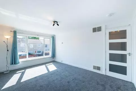 1 bedroom flat for sale - View 3