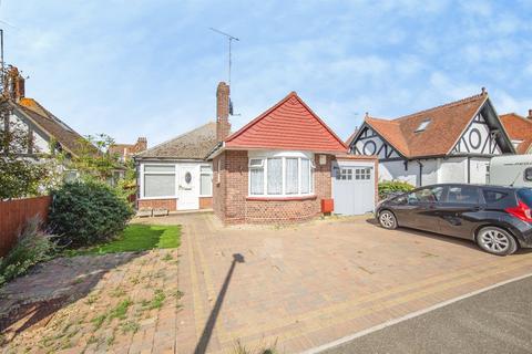 2 bedroom detached bungalow for sale, Chapman Road, Clacton-On-Sea