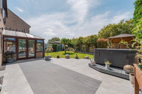 4 bedroom detached house for sale, Pratt Street, Ely CB7