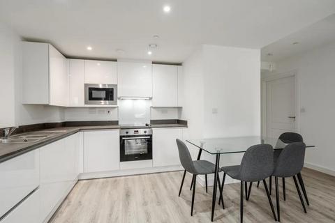 1 bedroom apartment to rent, Warner Road, London SE5