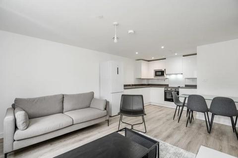 1 bedroom apartment to rent, Warner Road, London SE5