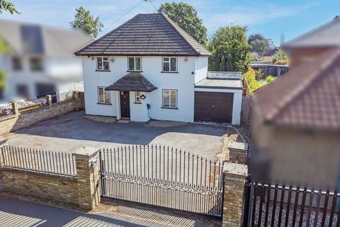Wellesley Avenue, Richings Park SL0