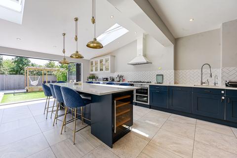3 bedroom semi-detached house for sale, Allenswood Road, Eltham, London, SE9