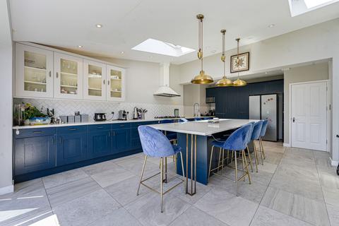 3 bedroom semi-detached house for sale, Allenswood Road, Eltham, London, SE9