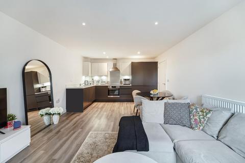 1 bedroom flat for sale, Regalia Way, Epsom