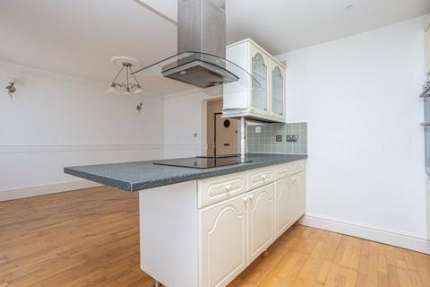 1 bedroom flat for sale, Ethelbert Crescent, Margate, Kent, CT9