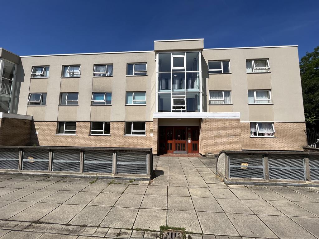 2 bedroom apartment to rent