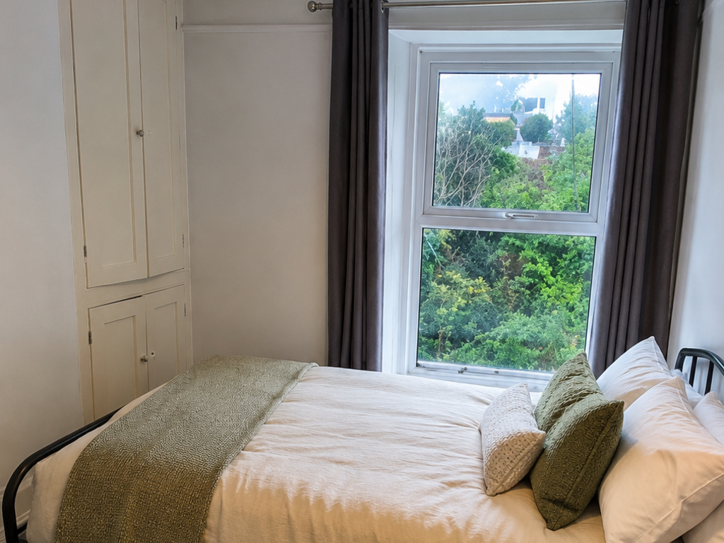 7 bedroom house share to rent