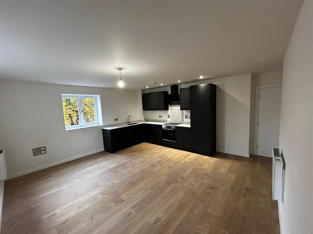 Midland Drive, SUTTON COLDFIELD, B72 - Widok 2
