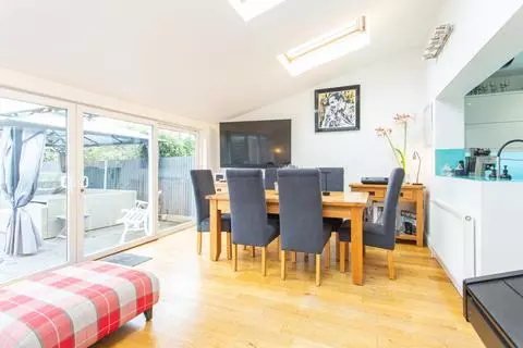 3 bedroom semi-detached house for sale – pohled 2