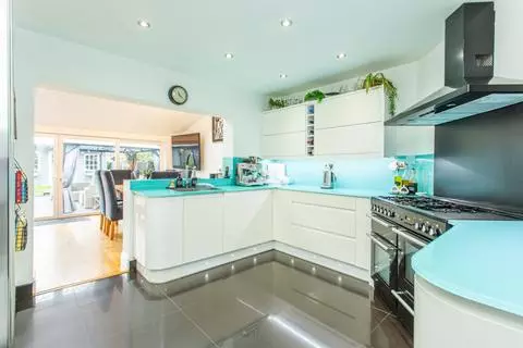 3 bedroom semi-detached house for sale – pohled 3