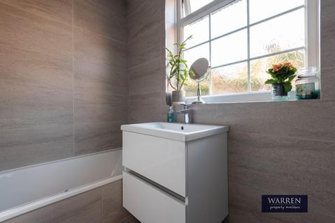 2 bedroom terraced house to rent, King Stable Street, Eton SL4