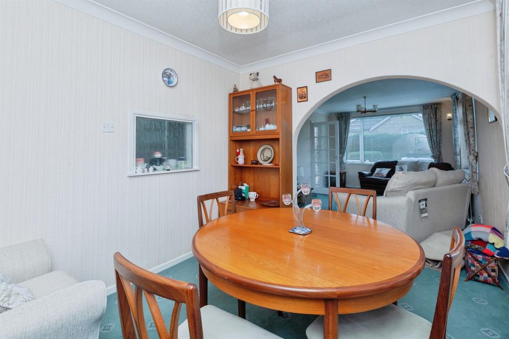 House in Oadby and Wigston, Leicestershire - View 5