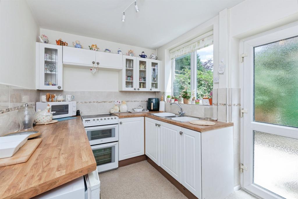 House in Oadby and Wigston, Leicestershire - View 6