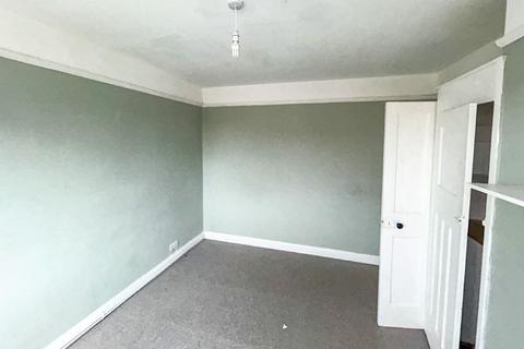 2 bedroom detached house for sale, 148 Kings Road, Newbury, Berkshire, RG14 5RG