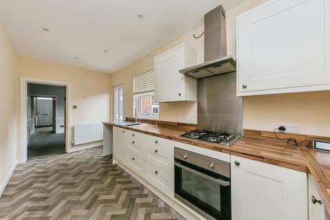 2 bedroom terraced house for sale, New Street, Uttoxeter